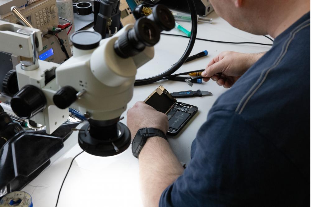 25.000 Gebrauchtger&auml;te gesucht: AfB startet Smartphone-Offensive